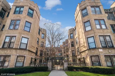 1219 W Lunt Ave #3A, Chicago, IL 60626