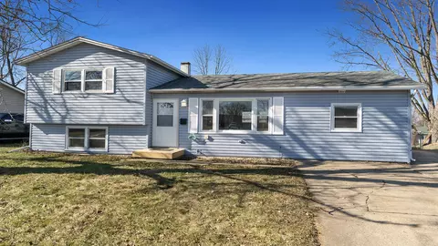1721 7th Ave, Belvidere, IL 61008