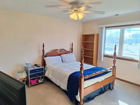 601 N Main St #3S, Normal, IL 61761 photo 7