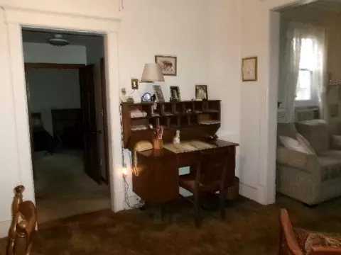 Dining - 147 Walnut St, Seneca, IL 61360 photo 3 of 3