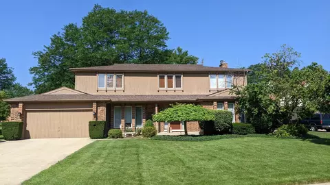 1113 Deborah Cir, Libertyville, IL 60048
