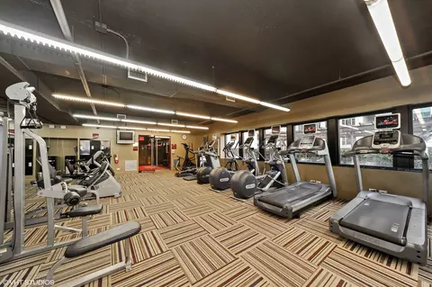 30 E Huron St #2408, Chicago, IL 60611 photo 11