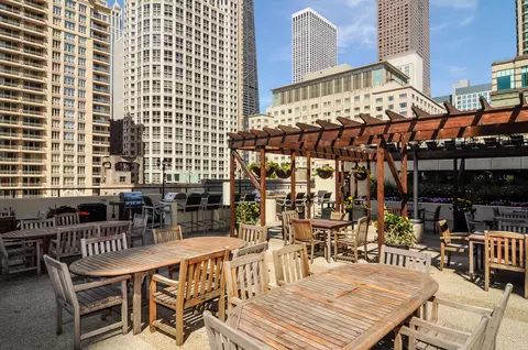 30 E Huron St #2408, Chicago, IL 60611 photo 9