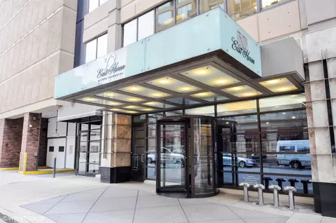 30 E Huron St #2408, Chicago, IL 60611 photo 2