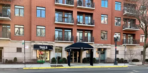 1414 N Wells St #602, Chicago, IL 60610