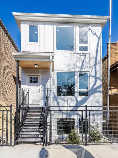 2720 W 23rd St, Chicago, IL 60608