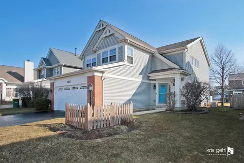 1625 Newgate Ct, Gurnee, IL 60031