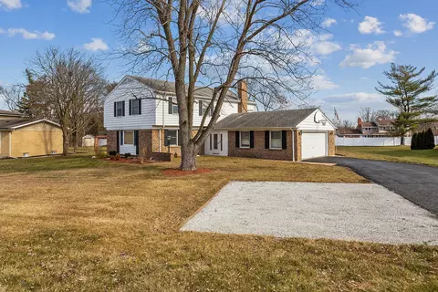14235 S Parker Rd, Homer Glen, IL 60491