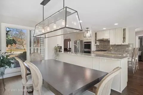 2536 Sutton Ln, Aurora, IL 60502 photo 11