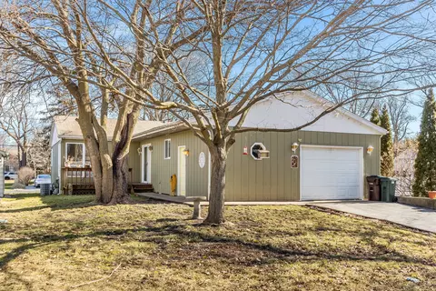 113 Hickory St, Frankfort, IL 60423