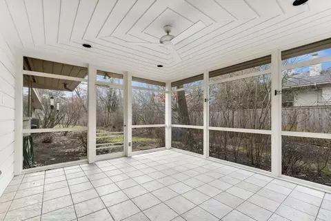 208 Lapier St, Glencoe, IL 60022 photo 17