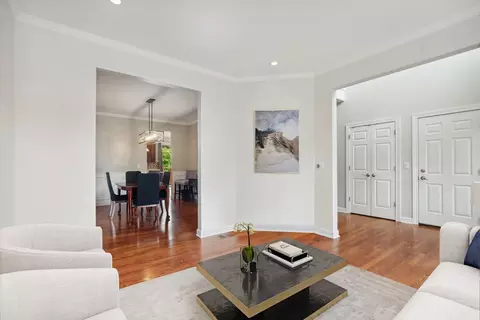 Living - 2250 Ottawa St, Des Plaines, IL 60016 photo 2 of 6
