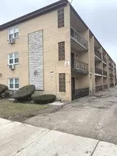 6464 N Northwest Hwy #2E, Chicago, IL 60631