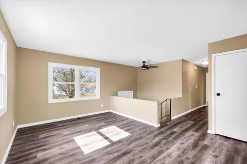 Living - 1404 Maplepark Dr, Champaign, IL 61821 photo 1 of 2