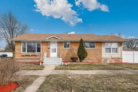 10905 S Lowe Ave, Chicago, IL 60628