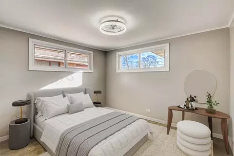 Bedroom - 10905 S Lowe Ave, Chicago, IL 60628 photo 1 of 2