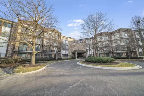 1400 N Yarmouth Pl #413, Mount Prospect, IL 60056