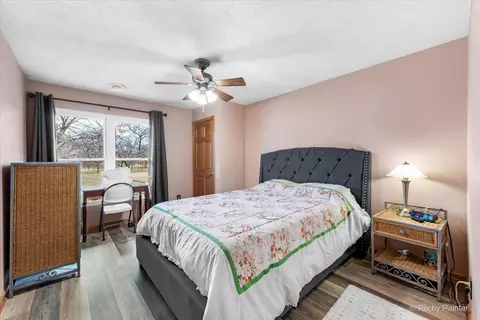 Bedroom - 1786 Gainsboro Ave, Davis, IL 61019 photo 5 of 6