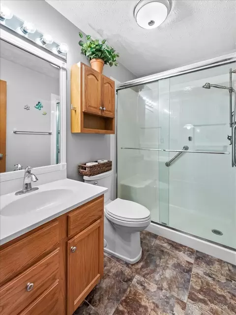 Bath - 1786 Gainsboro Ave, Davis, IL 61019 photo 1 of 4