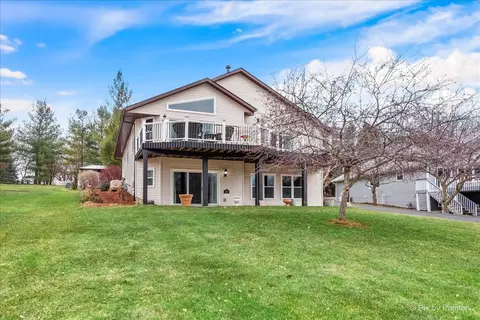 1786 Gainsboro Ave, Davis, IL 61019