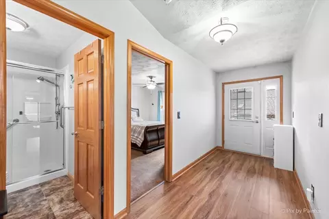 Entry Way - 1786 Gainsboro Ave, Davis, IL 61019 photo 1 of 2