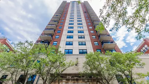 1529 S State St #19A, Chicago, IL 60605