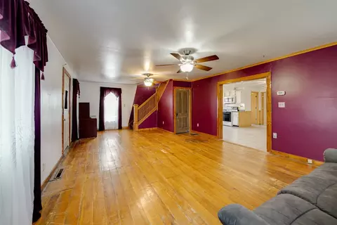 305 E Douglas St, Carlock, IL 61725 photo 19