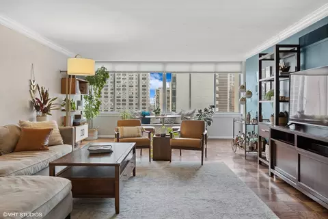 Living - 1 E Schiller St #11A, Chicago, IL 60610 photo 2 of 5
