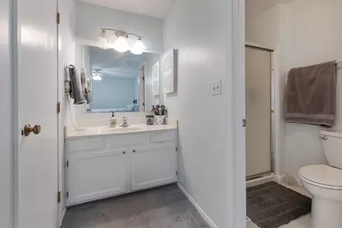 1191 Independence Dr, Bartlett, IL 60103 photo 16