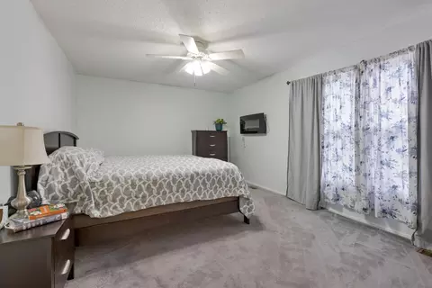 1191 Independence Dr, Bartlett, IL 60103 photo 14