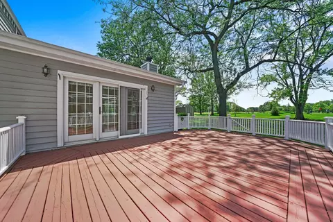Exterior - 2525 Glenview Rd, Glenview, IL 60025 photo 3 of 13