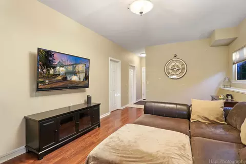 Bedroom - 1100 Geringer Rd, Algonquin, IL 60102 photo 4 of 4
