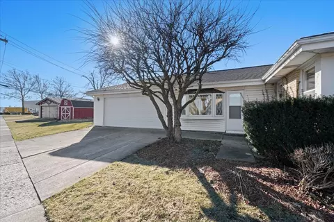 Exterior - 1043 Herbert Ave, Berkeley, IL 60163 photo 7 of 9