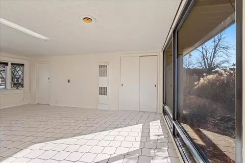 Exterior - 1043 Herbert Ave, Berkeley, IL 60163 photo 4 of 9