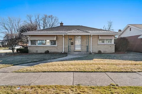 1043 Herbert Ave, Berkeley, IL 60163