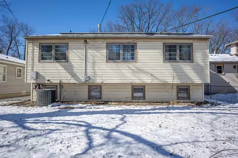 370 S Small Ave, Kankakee, IL 60901 photo 16