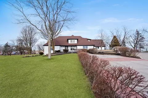 Exterior - 4632 W Offner Rd, Monee, IL 60449 photo 3 of 34