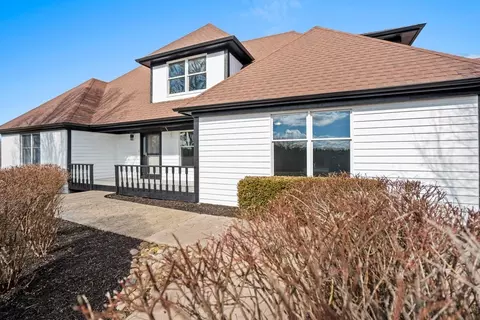 Exterior - 4632 W Offner Rd, Monee, IL 60449 photo 9 of 34