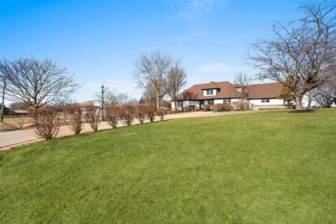 Exterior - 4632 W Offner Rd, Monee, IL 60449 photo 4 of 34