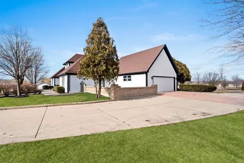 Exterior - 4632 W Offner Rd, Monee, IL 60449 photo 18 of 34
