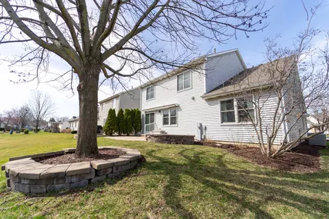 Exterior - 21603 W Larch Dr, Plainfield, IL 60544 photo 2 of 7