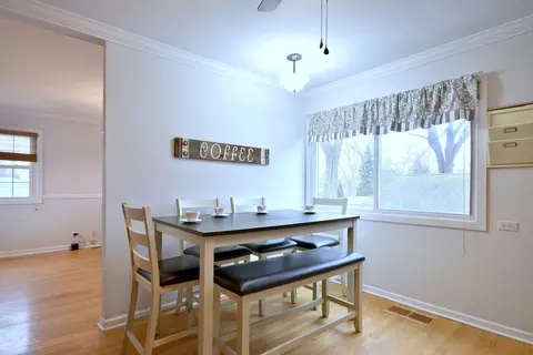 Dining - 3714 Oriole Ln, Rolling Meadows, IL 60008 photo 1 of 3