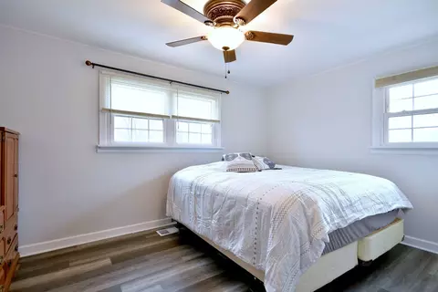 Bedroom - 3714 Oriole Ln, Rolling Meadows, IL 60008 photo 1 of 4