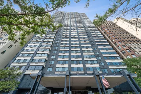 1440 N Lake Shore Dr #7E, Chicago, IL 60610