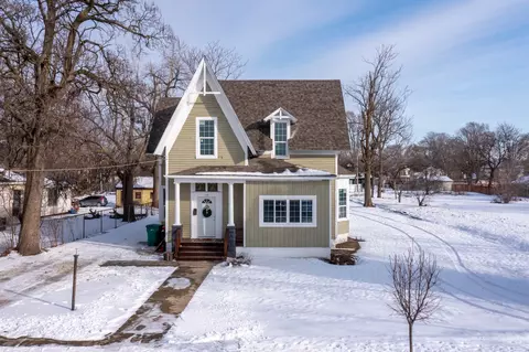 110 Union St, Joliet, IL 60433