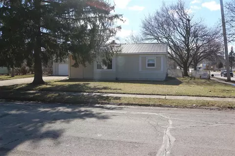 2428 Yonge St, Rockford, IL 61103