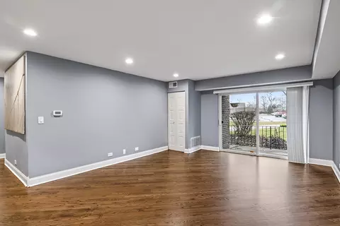 Other - 1450 Sandpebble Dr #111, Wheeling, IL 60090 photo 5 of 13