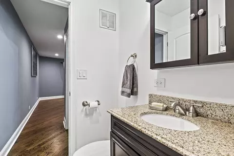 Bath - 1450 Sandpebble Dr #111, Wheeling, IL 60090 photo 3 of 3