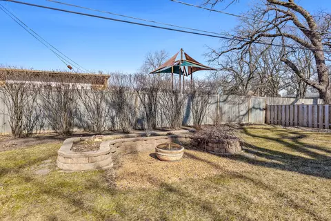 Exterior - 452 Longfellow Ave, Deerfield, IL 60015 photo 4 of 6