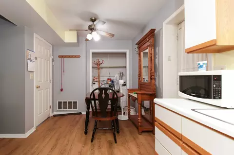 1122 West Ave, Normal, IL 61761 photo 5
